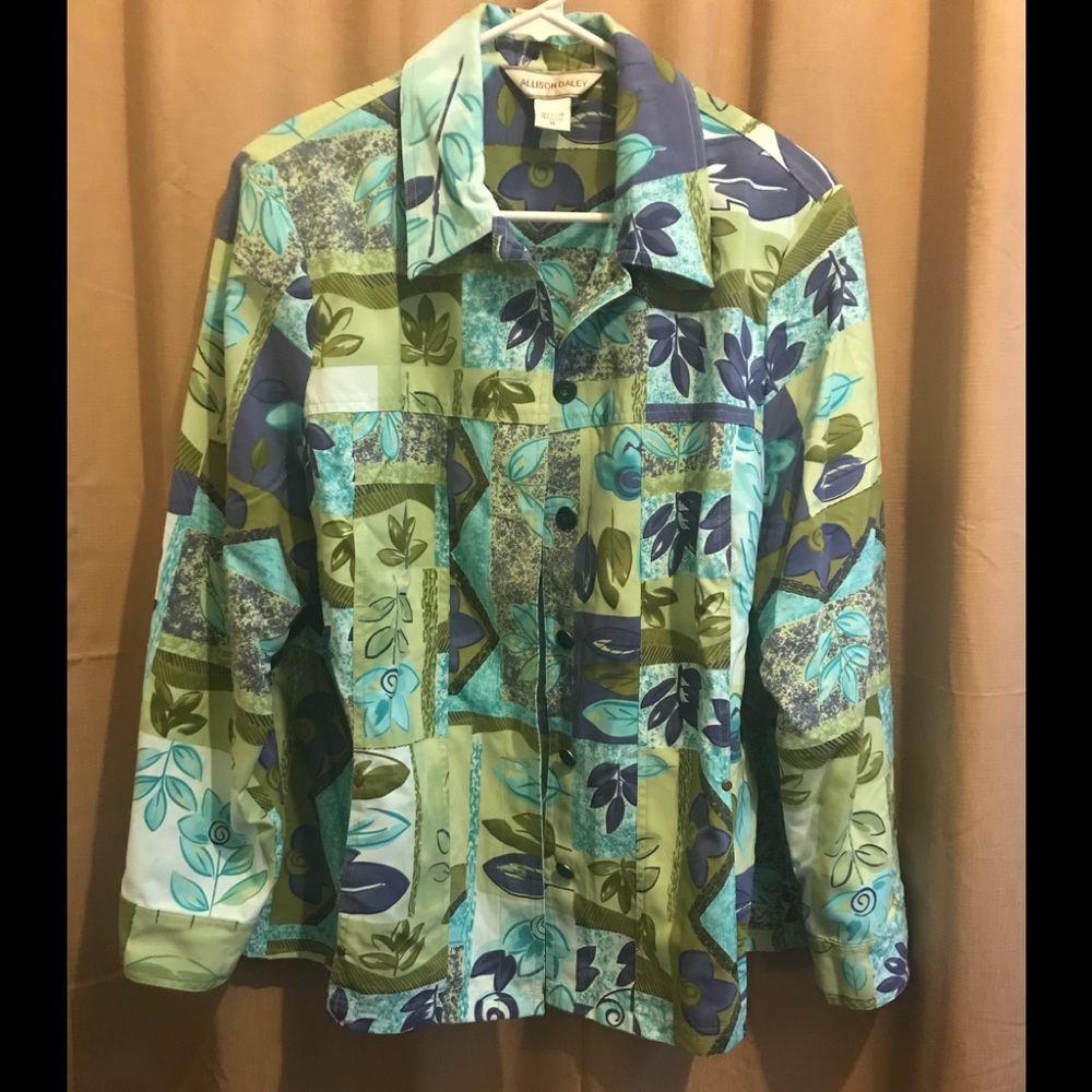Alison Dailey 16 beautiful lush foliage jacket